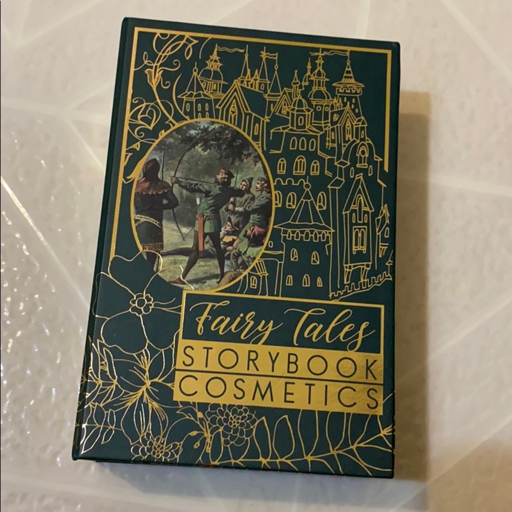 Storybooks Cosmetics Eye Shadows